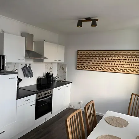 63Qm Wohnung Mit Wintergarten, Balkon & Parkblick I 500M Zum Strand I Haustierfreundlich I Villa Kaethe Lägenhet