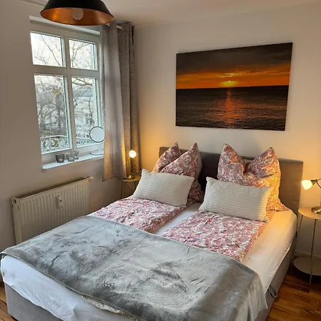 Stilvolle Mit Balkon & Parkblick Nahe - Kaethe Am Kurpark Rostock