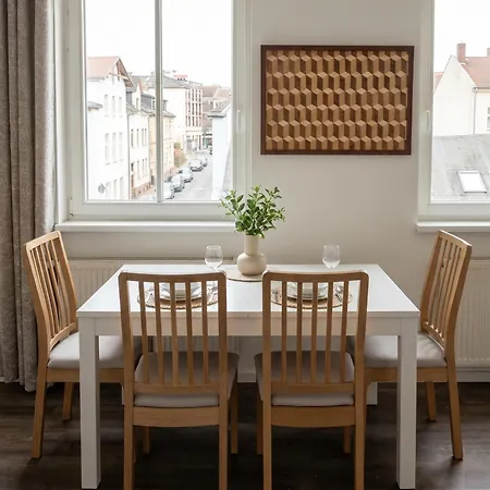 Stilvolle Wohnung Mit Wintergarten, Balkon & Parkblick I 500M Zum Strand I Haustierfreundlich I Villa Kaethe *